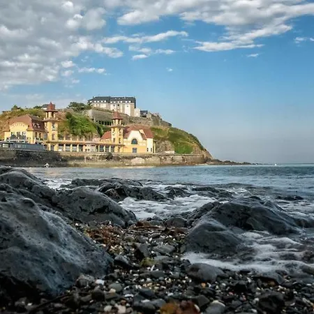 Duplex Terrasse Garage * 格朗维尔